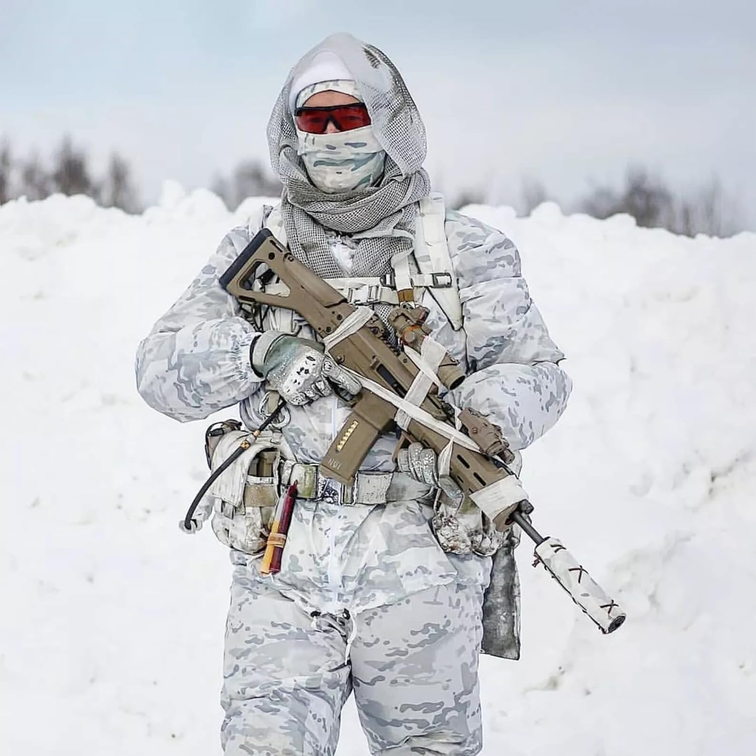 Multicam Alpine Tactical Suit for Winter Hunting Camouflage Clothing for Army Military Including Jacket, Pants, Pouch Suitable for Unisex (M/L/XL/XXL/XXXL)