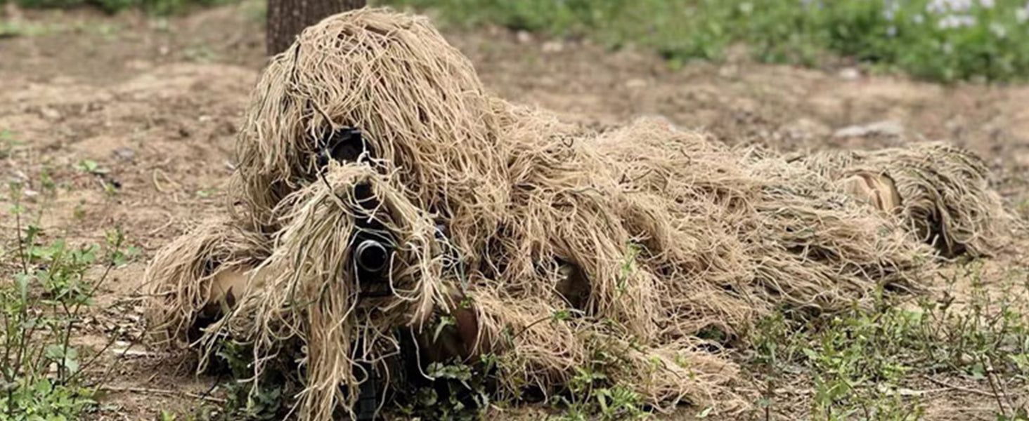 DoCred 5 in 1 Ghillie Suit, 3D Camouflage Hunting Apparel w/Jacket, Pants, Hood, Carry Bag for Adults/Youth, S/M/L/XL/XXL